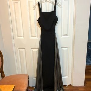 elegant long backless dress